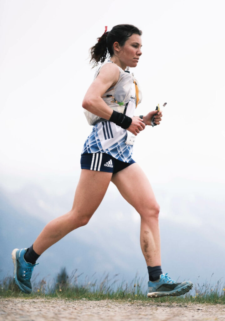 Clémentine Geoffray made a late move to claim gold in the women's race. 